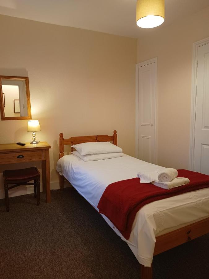 Westgate Hotel 2*