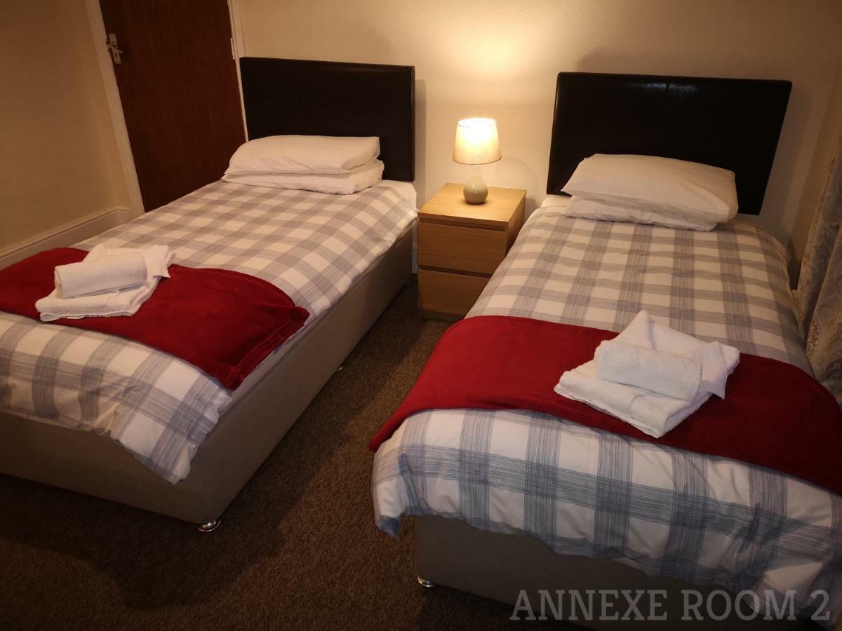 Westgate Hotel 2*